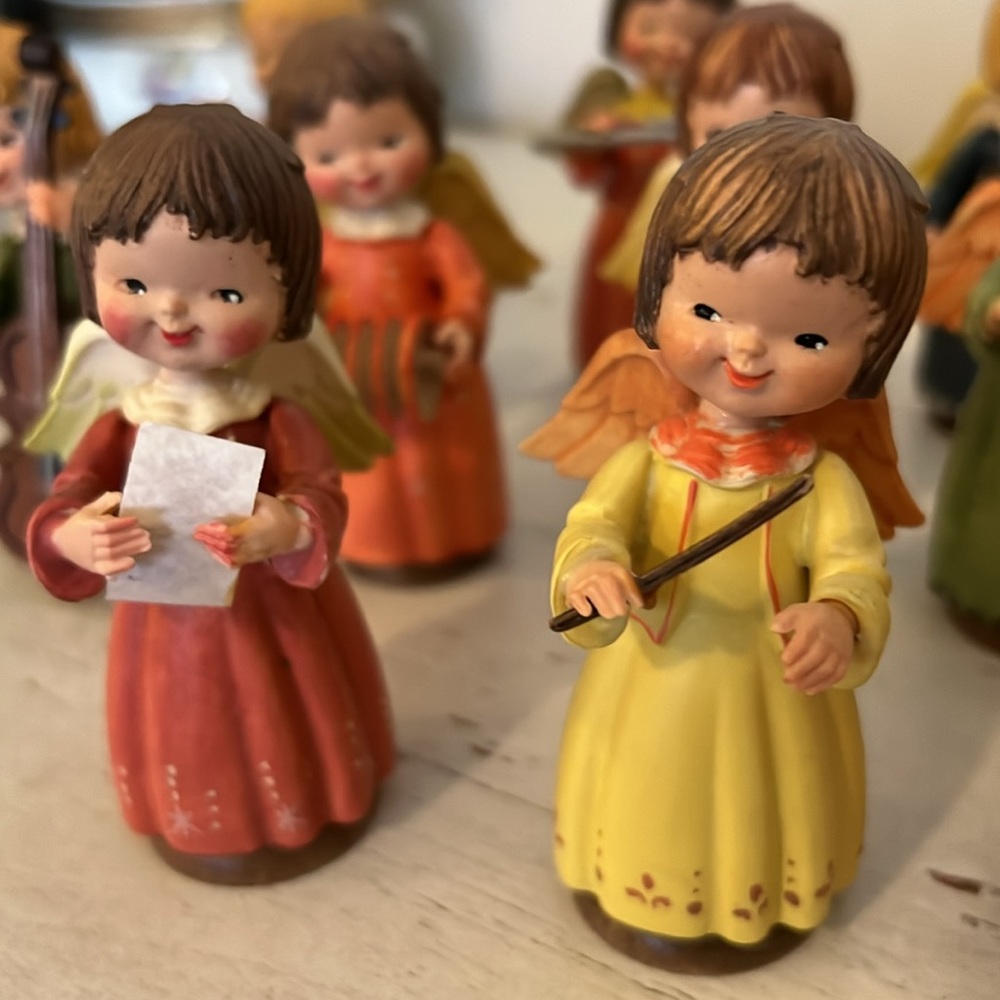 Vintage Anri hand carved wood Toriart music angel choir figurine set Christmas